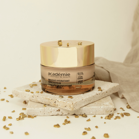Renewing Moisturizing Mask  Académie  $84.00