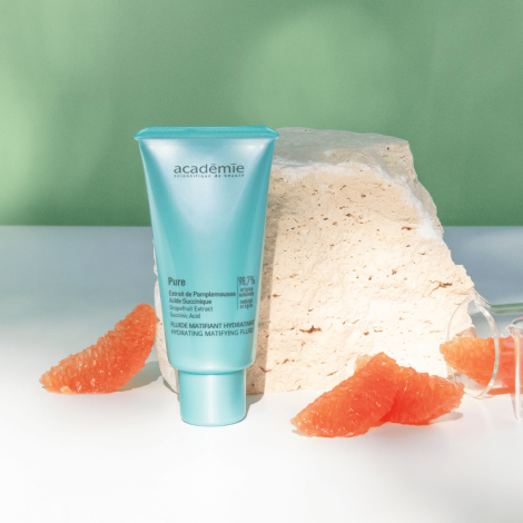 Hydrating Matifying Fluid  FACE CREAMS  $60.00